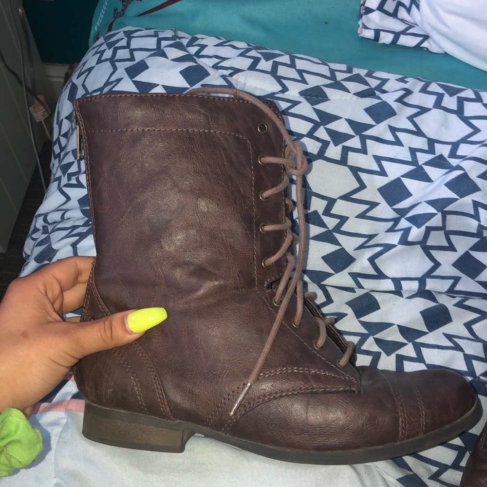 Steve Madden combat boots